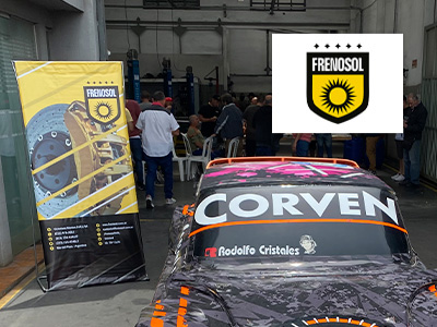 Frenosol invitó a sus clientes a sentirse pilotos por un día en el Corven Experience