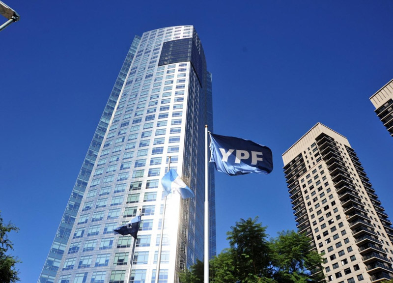 YPF hace cambios en su estructura organizativa