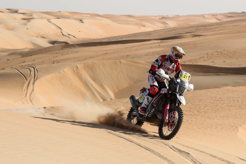 El equipo Hero Motosports, en el desafío del desierto de Abu Dhabi