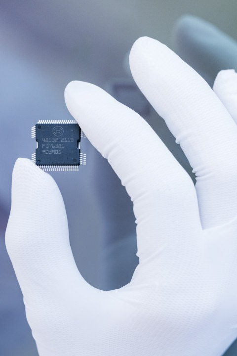 Bosch abre fábrica de chips del futuro en Dresde totalmente conectada y controlada por IA