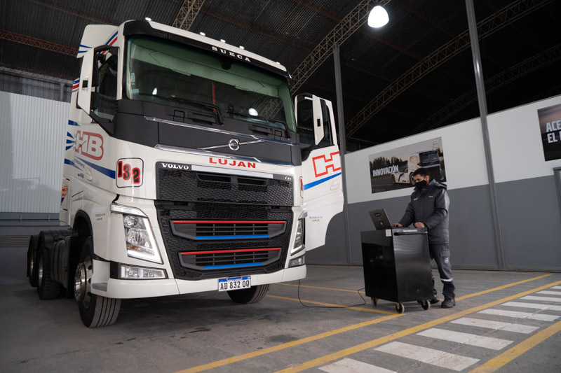 Volvo Trucks Argentina sigue ampliando sus puntos de atencion con un nuevo Taller In Situ