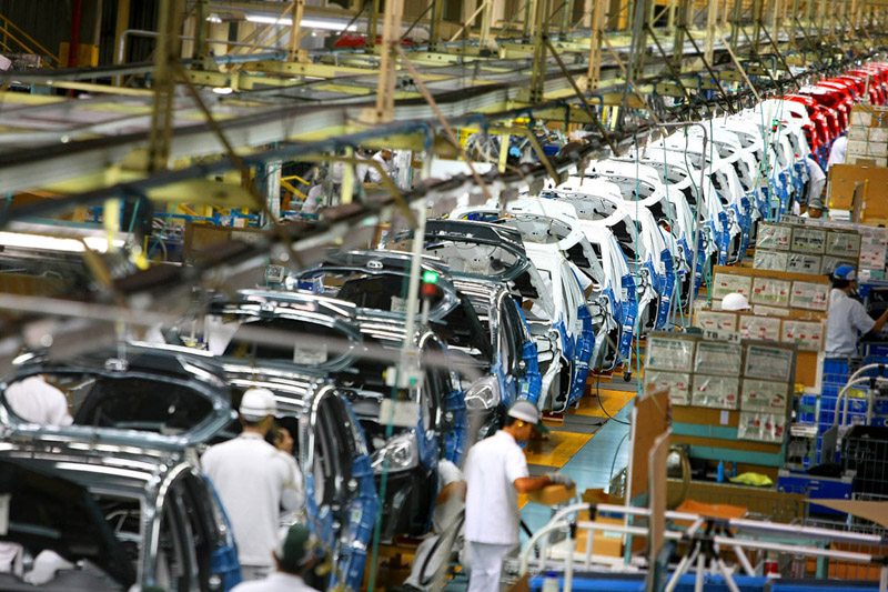 La producción de automóviles cae en Brasil