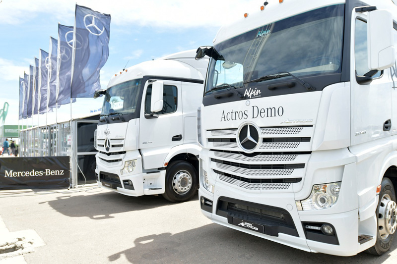 Mercedes-Benz Camiones y Buses, una vez más junto al Turismo Carretera