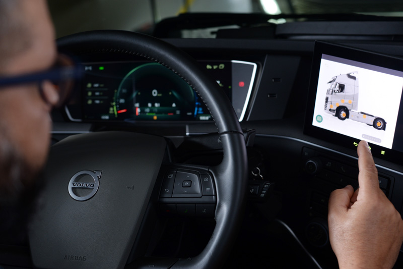 Volvo lanza el manual del conductor 100% digital