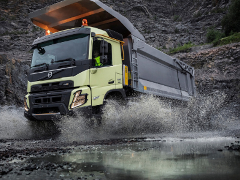 Volvo mejora la productividad de sus camiones con más tecnología