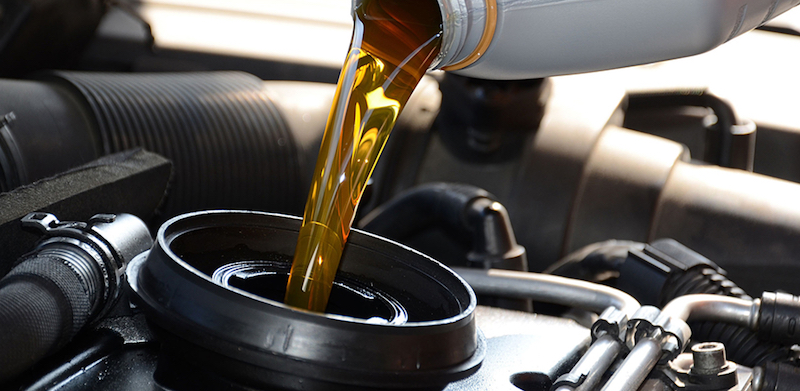 ¿Se pueden mezclar aceites sin dañar el motor? 