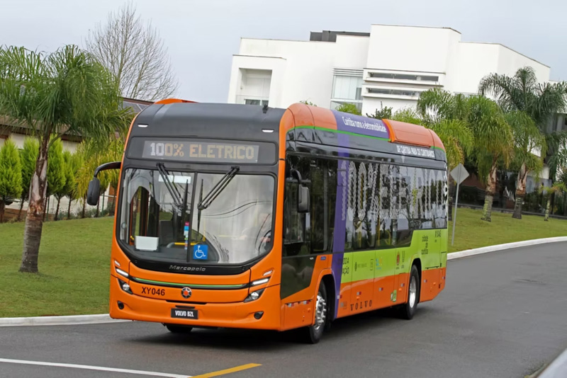 Volvo muestra su Bus eléctrico BZL en Brasil 