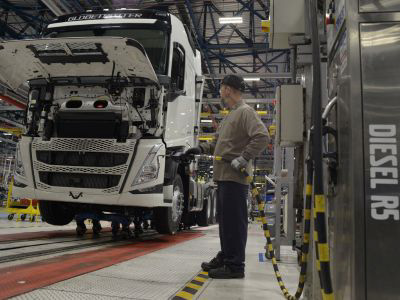 Volvo adopta diesel renovable en su fábrica