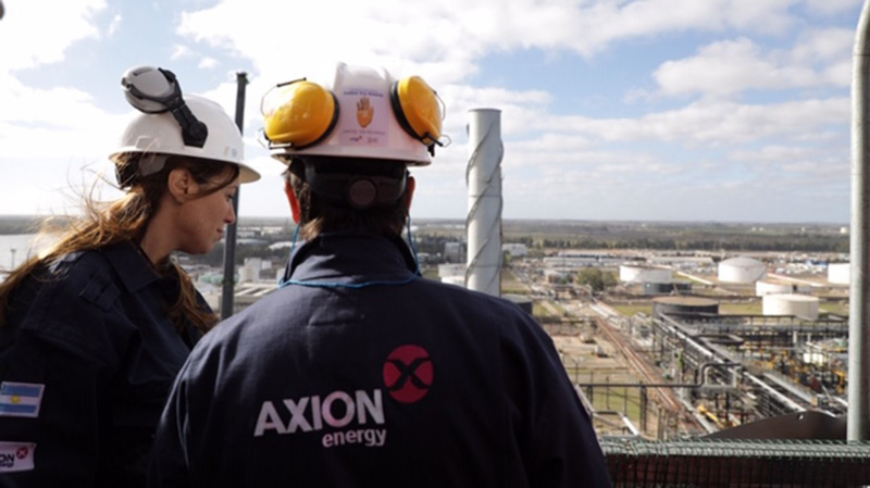 Reconocimiento Refinería de Axion energy de Campana