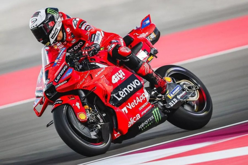Triunfo de Ducati en el inicio del Moto GP