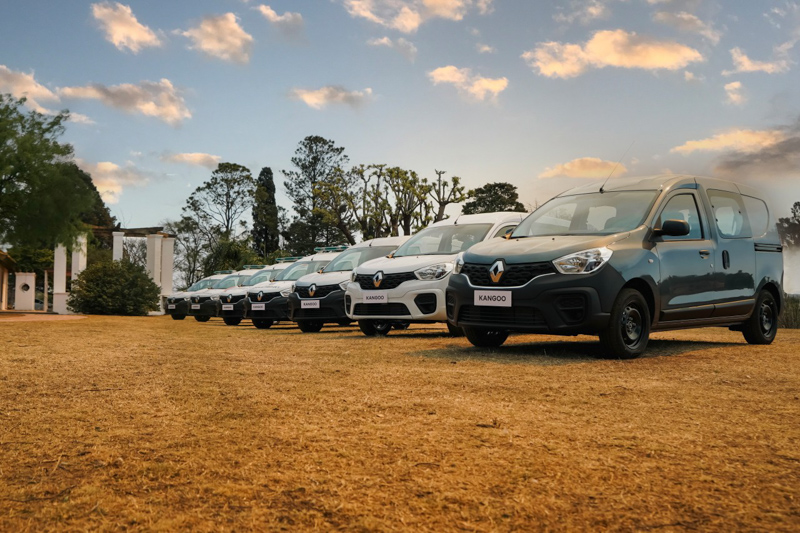 Renault inició las exportaciones de la Kangoo argentina