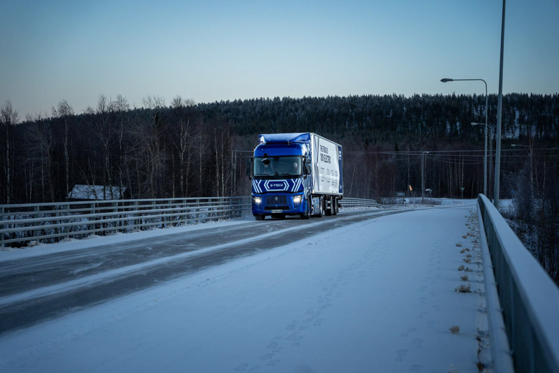 Camión eléctrico recorre 23,000 km por Europa y Finlandia