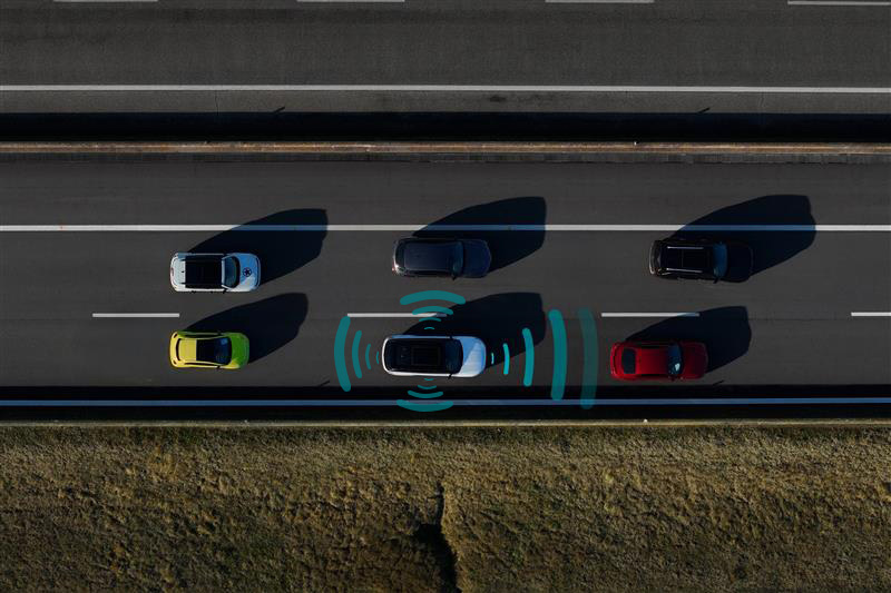 Stellantis lanza STLA AutoDrive 1.0 