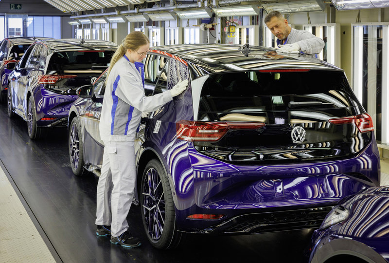 Volkswagen inicia producción del ID.3 GTX Fire+Ice