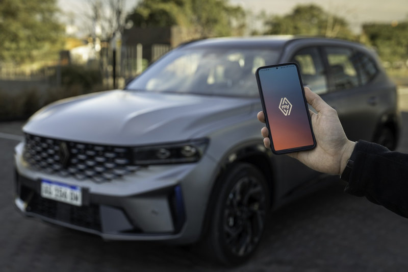 Renault Koleos llega a Argentina con motorización híbrida