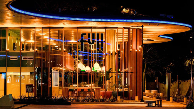 Transformación de las Estaciones de Servicio YPF