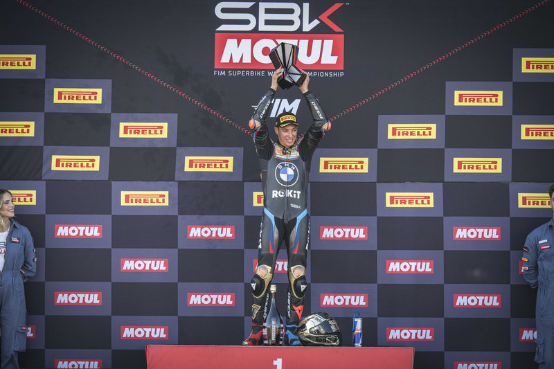 Razgatlioglu bicampeón mundial con BMW