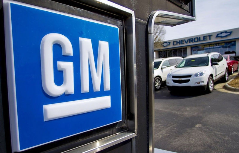 GM sumará IA Gemini de Google en sus vehículos