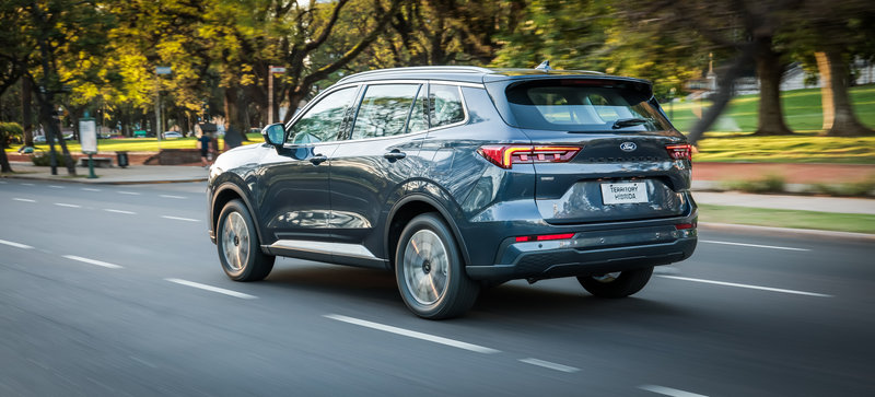 Ford Territory Híbrida con motor full hybrid