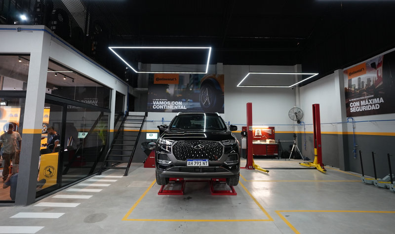 Grupo Corven trae Continental con Tire Center Pilar