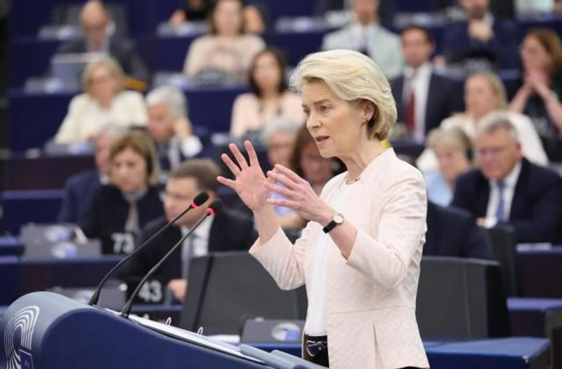 La UE revisa el límite a motores a combustión