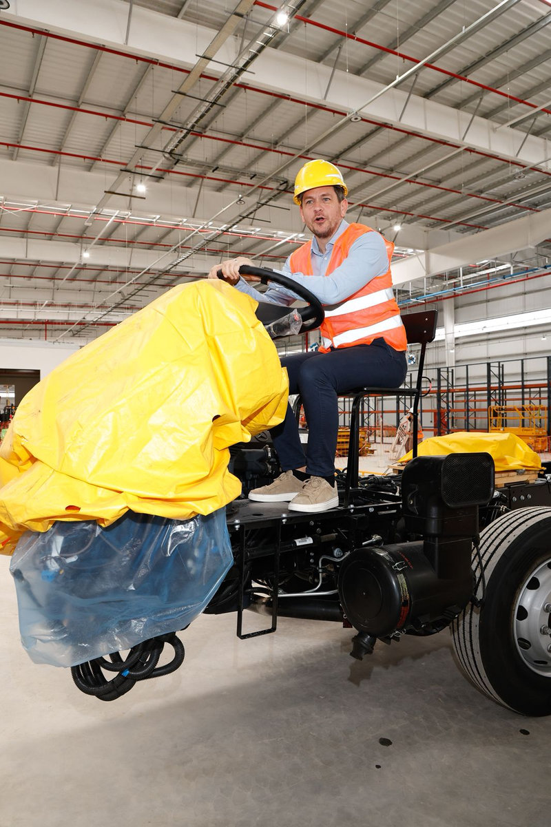 Mercedes-Benz y Municipalidad de Zárate firman convenio