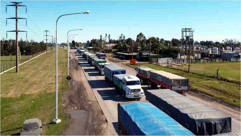 Debate por licencias y sistema laboral