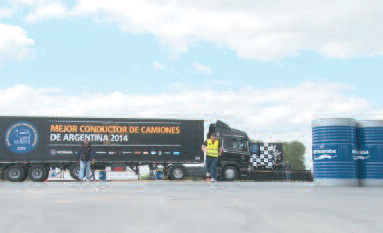 pes-56-scania-corono-al-mejor-conductor-de-camiones-de-argentina-05