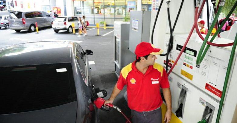 2019-09-26-estacioneros-advierten-que-el-precio-de-la-nafta-esta-atrasado-38-y-que-hay-nproblemas-con-el-abastecimiento-2-02