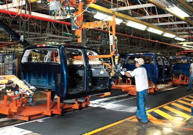 2018-10-12-mexico-cae-la-produccion-de-automoviles-y-suben-las-exportaciones-2-02