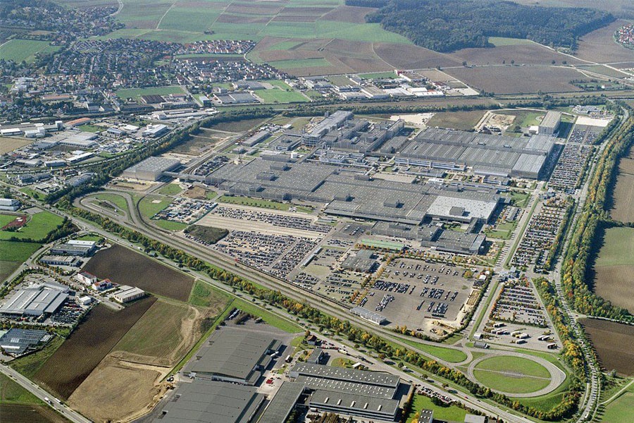 2019-01-25-la-planta-de-regensburg-de-bmw-group-nombrada-faro-de-la-cuarta-revolucion-industrial-3-03