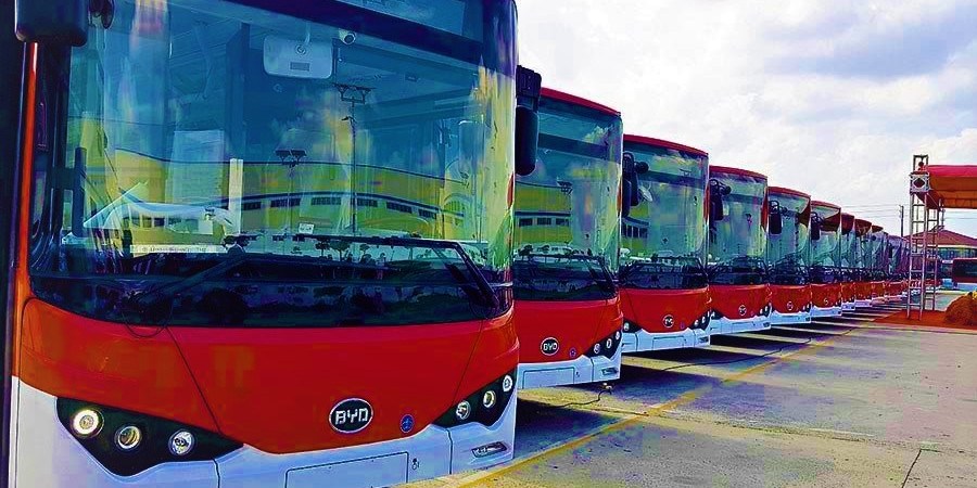 2019-08-09-otros-100-autobuses-electricos-a-chile-2-02
