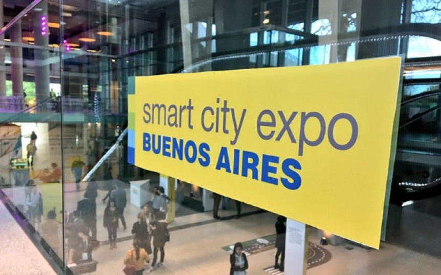2019-04-26-nissan-en-el-smart-city-expo-buenos-aires-3-03