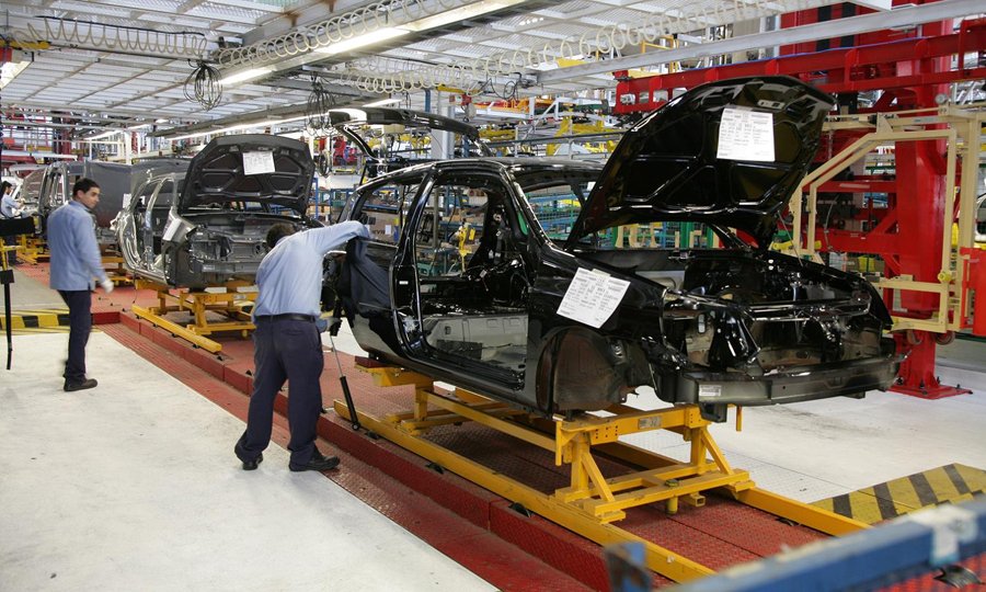 Renault sustituye importaciones por la crisis de Brasil
