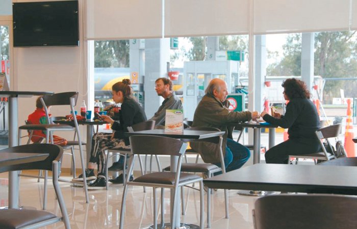 la-nueva-tienda-spacio-1-de-dieselmax-en-9-de-julio-02