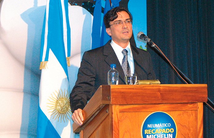 michelin-inauguro-una-planta-de-recapado-en-tandil-03