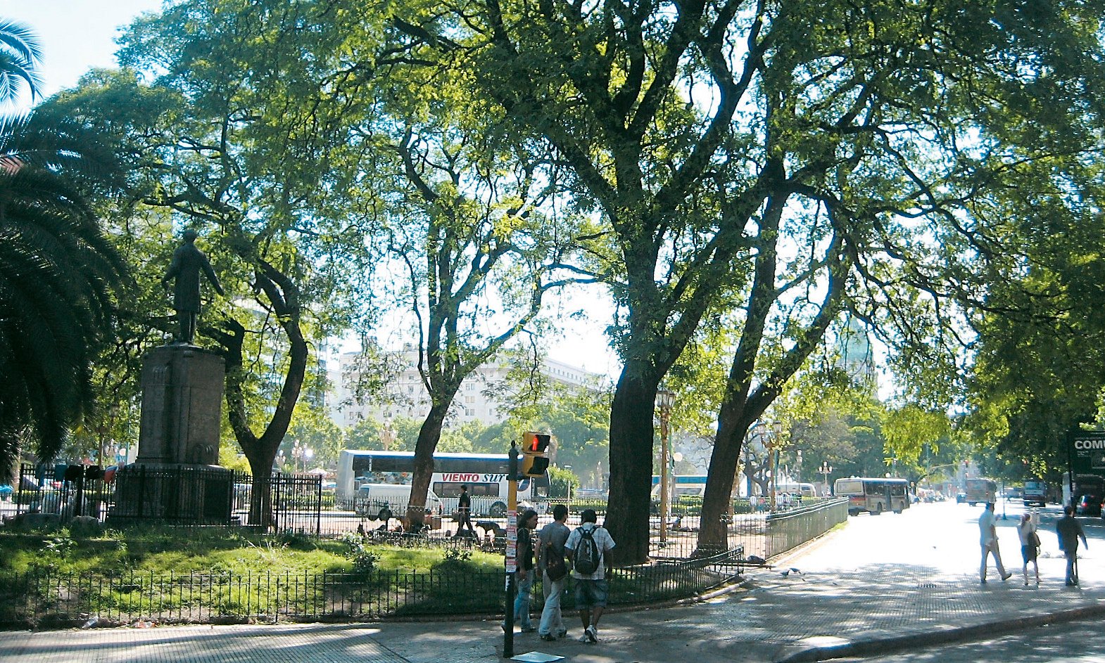 est-42-el-primer-tanque-de-combustible-01