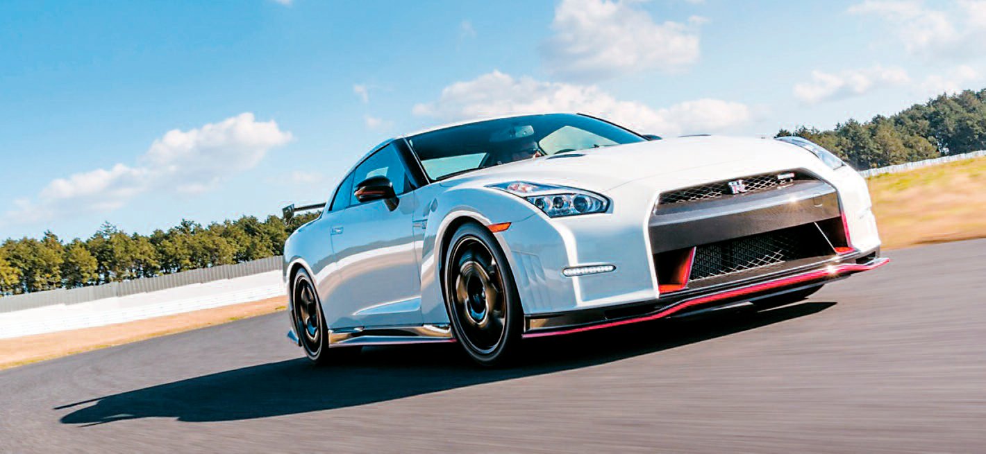 tap-147-el-nissan-gt-r-nismo-05