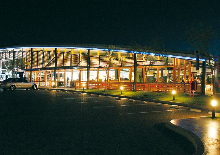 est-43-estacion-de-servicio-ypf-en-nordelta-02