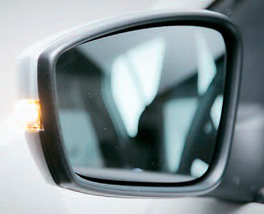 nya-78-volkswagen-up-03