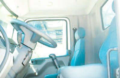 pes-53-el-nuevo-camion-volkswagen-contellation-31320-e-6x4-03
