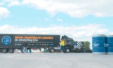 pes-56-scania-corono-al-mejor-conductor-de-camiones-de-argentina-05