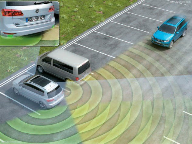 tap-151-el-volkswagen-golf-sportsvan-04