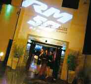 nya-82-resortes-rm-cumplio-50-anios-02