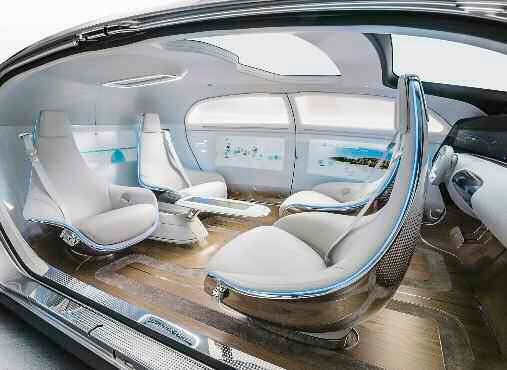 tap-154-mercedes-de-lujo-f015-in-motion-concept-04