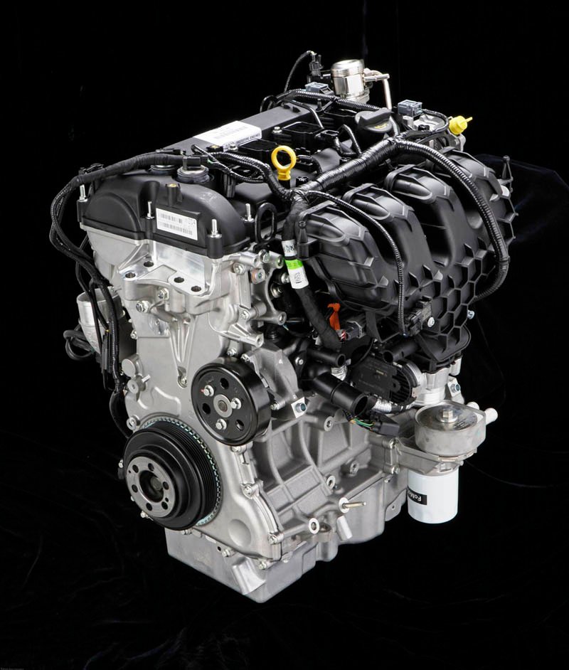 2015-04-06-ford-fabrico-5-millones-de-motores-ecoboost-01