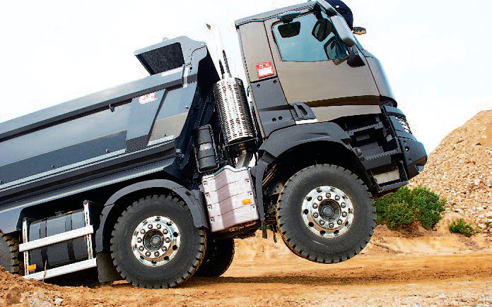 pes-63-renault-trucks-t-optifuel-04