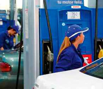 est-50-esso-perimetral-la-estacion-de-ruta-en-montevideo-uruguay-04