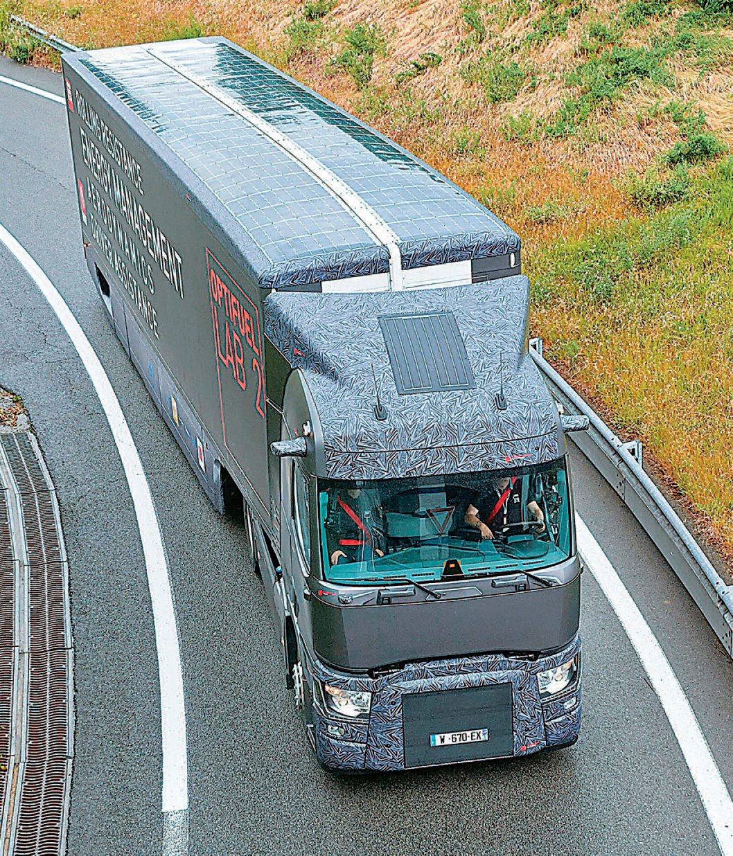 pes-65-optifuel-laboratorio-2-el-nuevo-laboratorio-de-vehiculos-renault-trucks-09