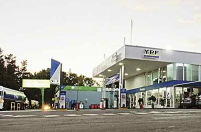 ea-54-cuando-la-estacion-de-servicio-apasiona-thumb